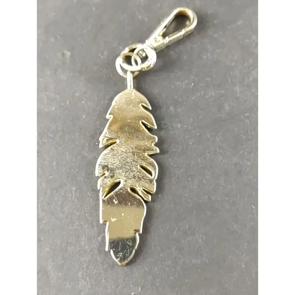 Jessica Simpson Feather Luggage Tag Heavy Gold Tone 5 3/4